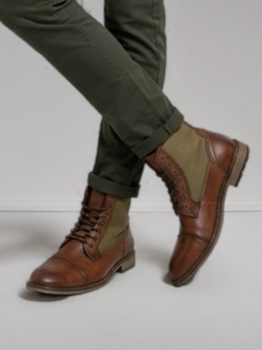 Madden‎ - Men’s Brown Leather & Canvas Lace‑Up Boots - Size 9.5